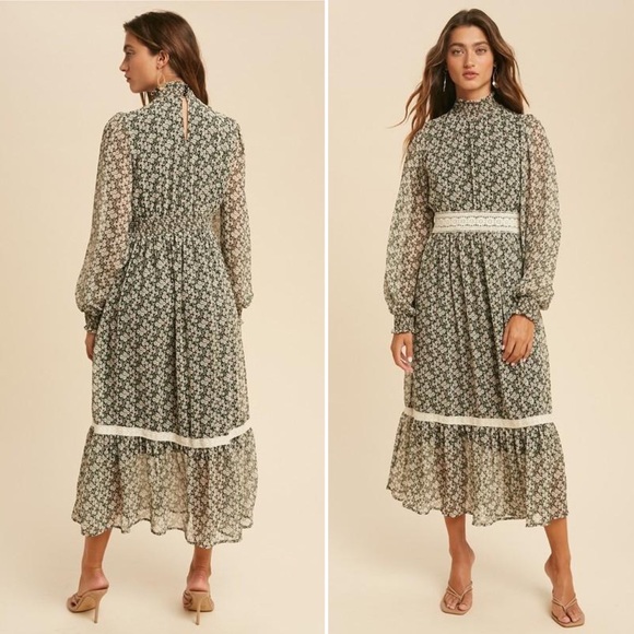 Host Pick ✨ The Kiara Mock Neck Floral Midi Dress - Picture 3 of 3